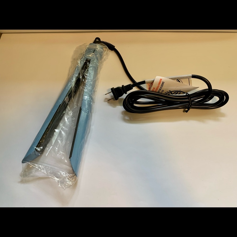 Sutra Ceramic Flat Iron